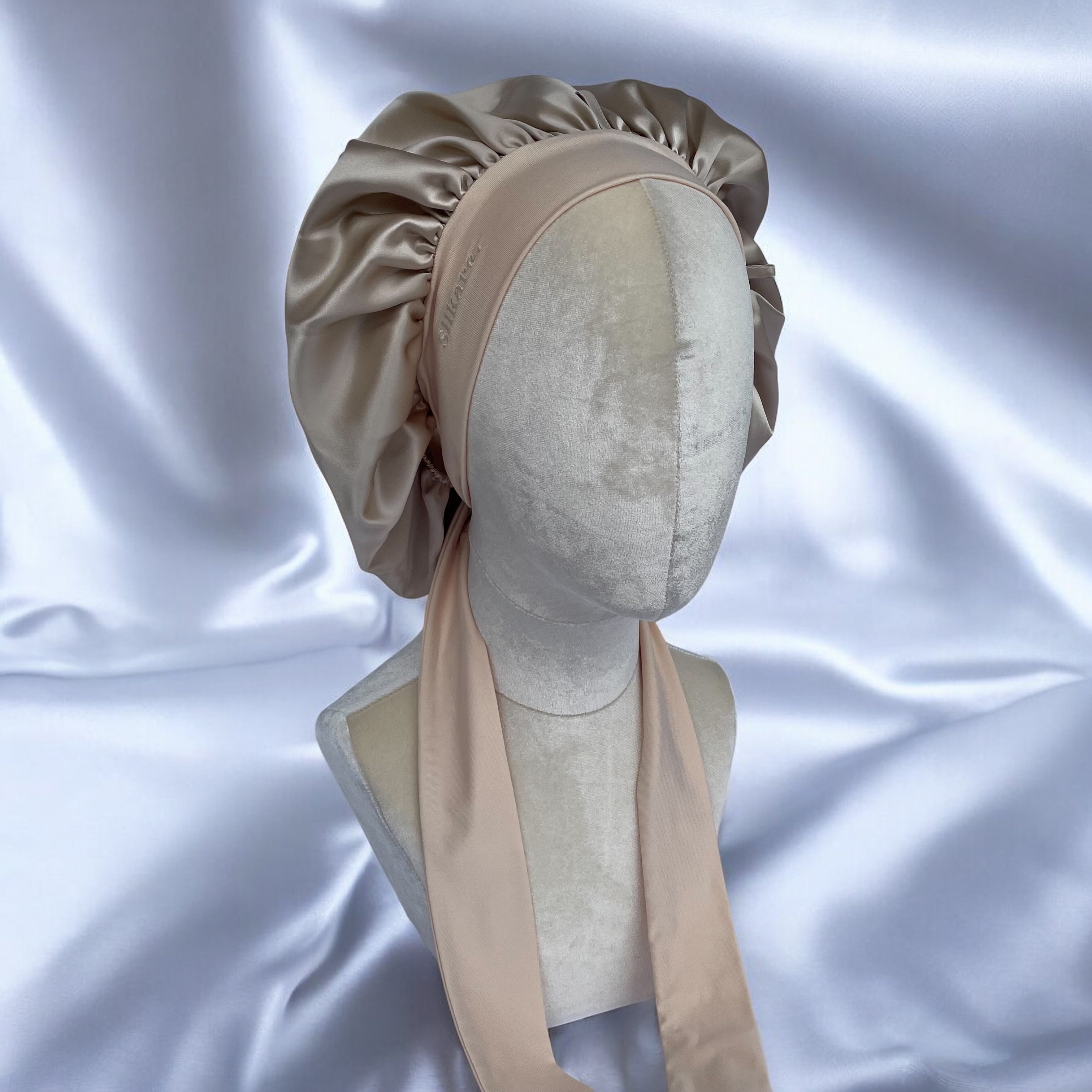 Bonnet pure soie double couche