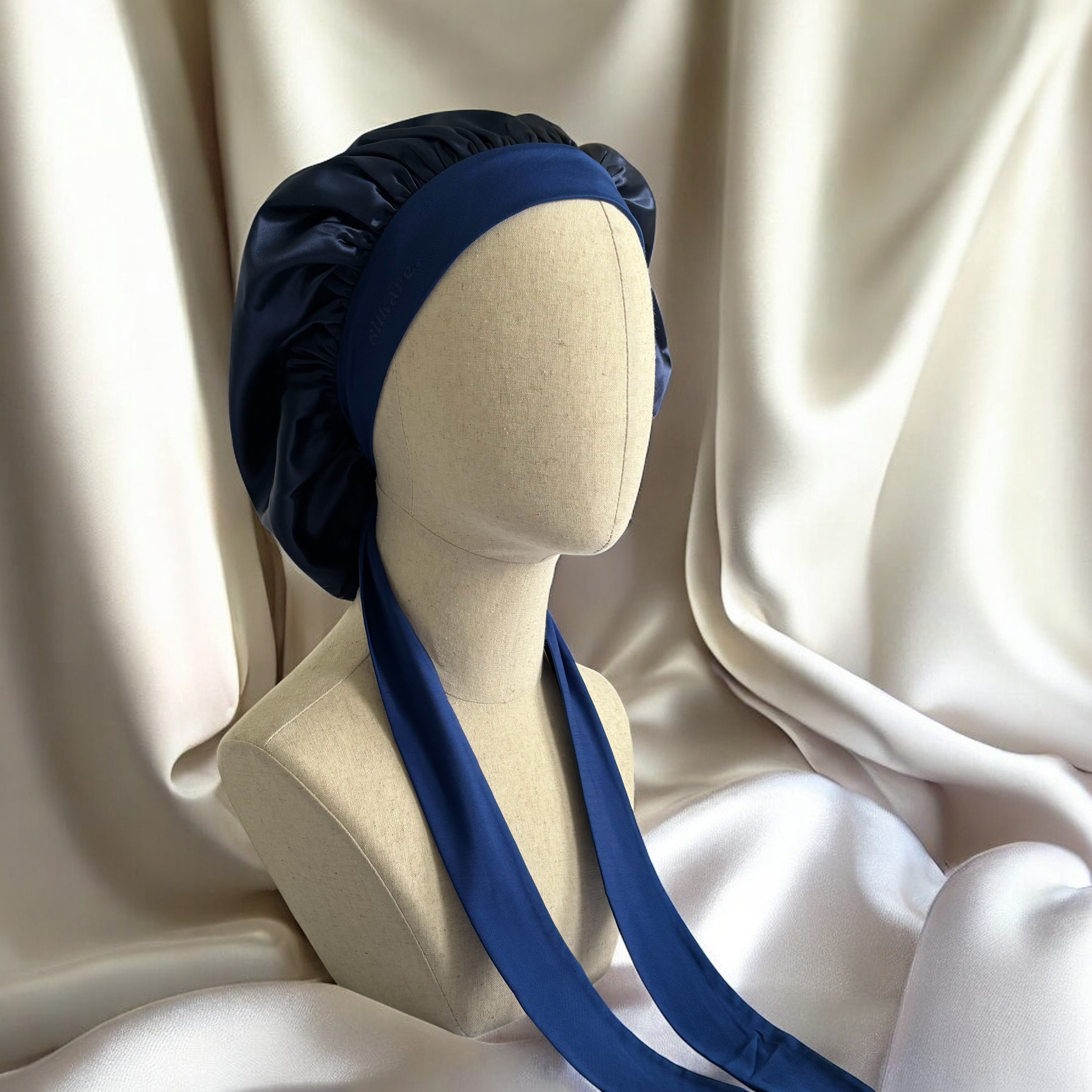 Bonnet pure soie double couche